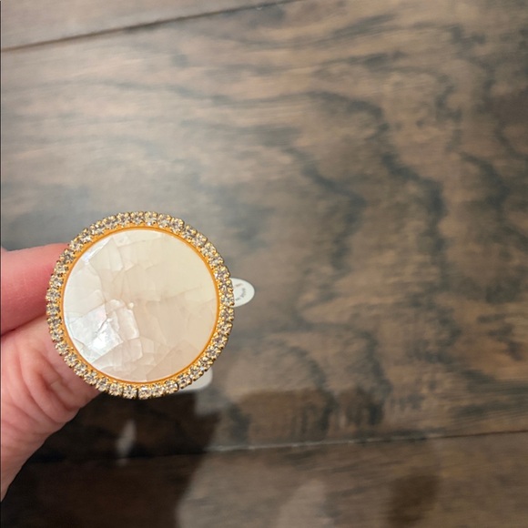 New With Tags Anthropologie Statement Ring Sz 6 - Picture 5 of 6